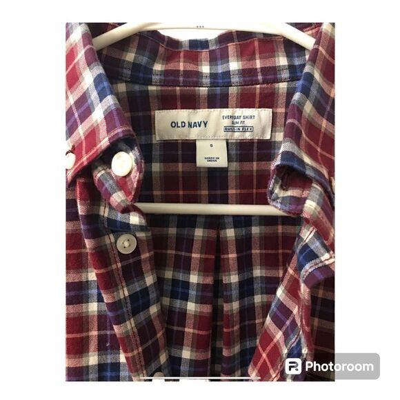 Old Navy Men’s Plaid shirt. Preloved - Picture 3 of 3